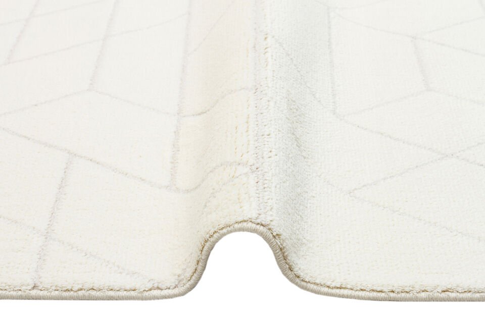URB 03 WHITE Etnik Desenlere Sahip Hav Toz Vermez Yumuşak Dokulu Modern Halı