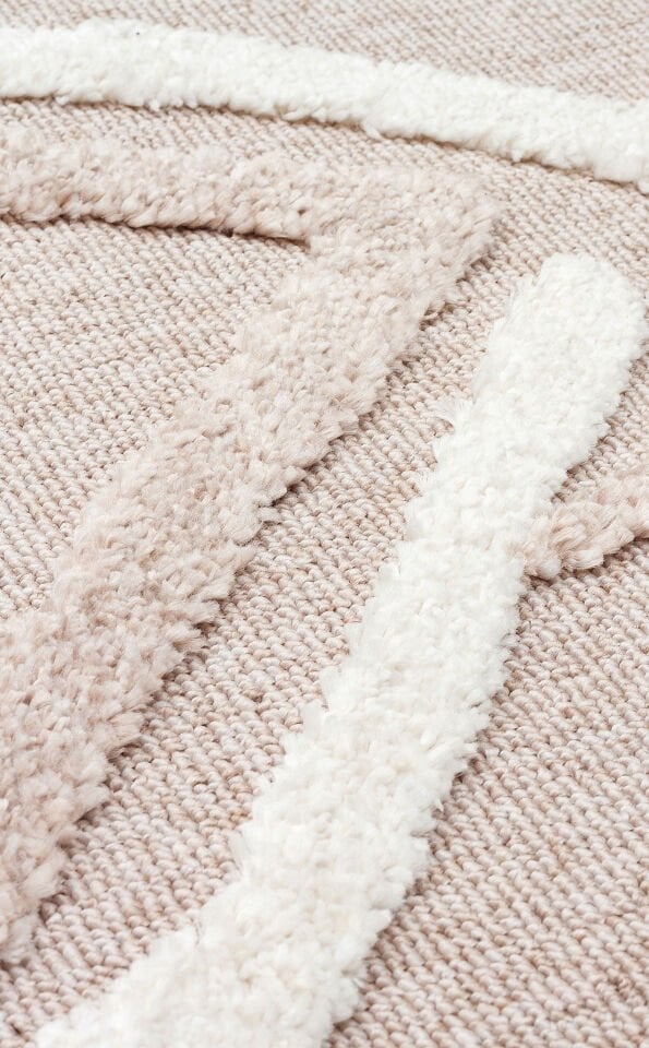 TRZ 03 BEIGE WHITE Hav Toz Vermez Yumuşak Dokulu Etnik Örgü Desenlere Sahip Modern İskindinav Halı